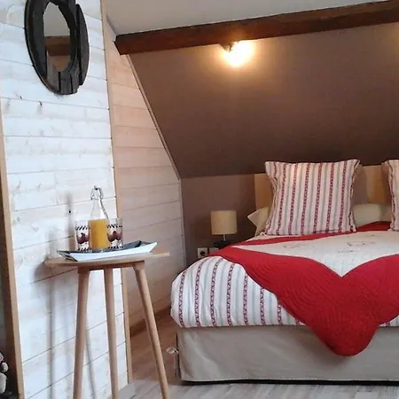 La Freneraie Maison d'hôtes Paulhac (Cantal)